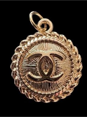 CHANEL Vintage CC Medallion Charm Gold Tone Rope Frame Radiant Sunburst Rare